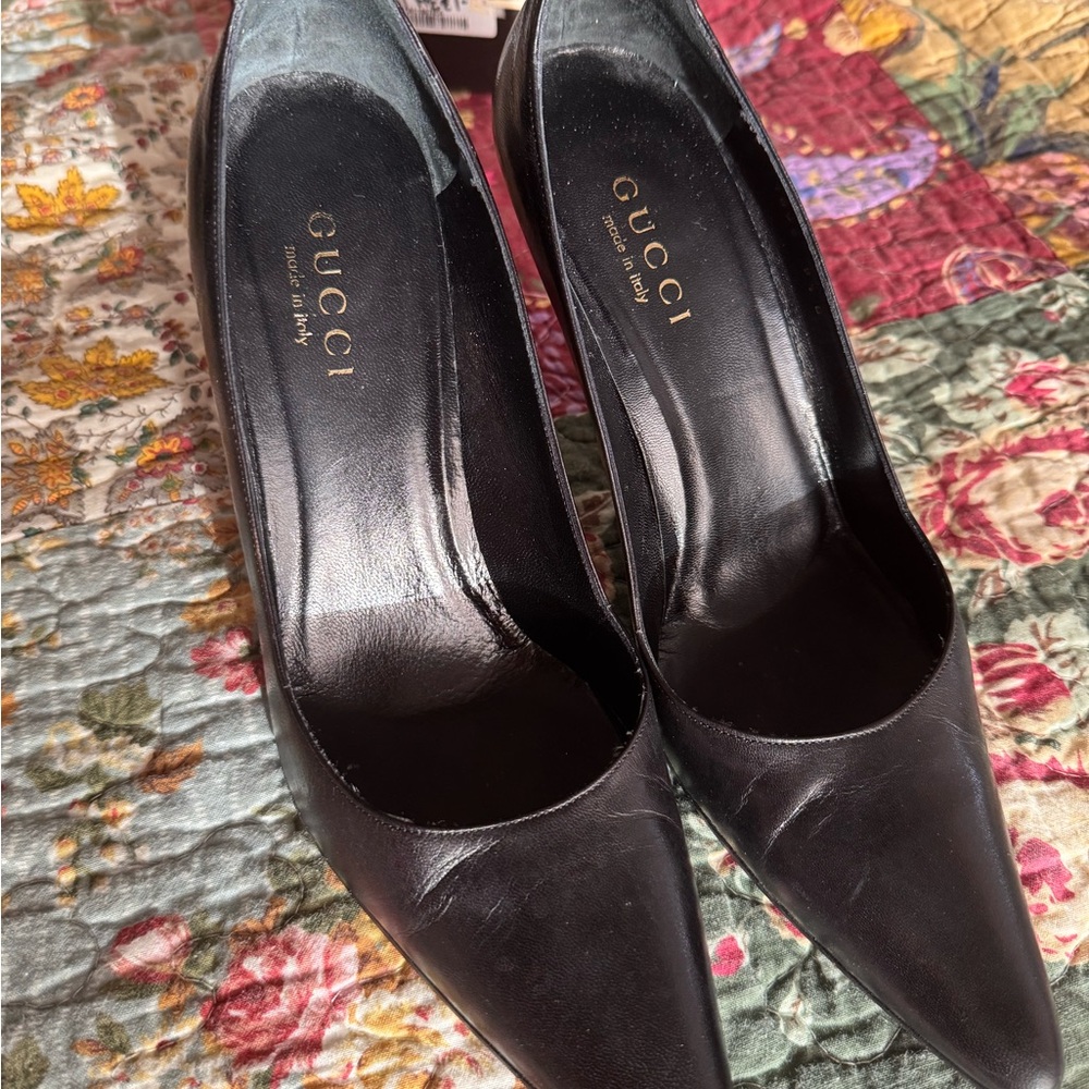 Gucci Women's Black Leather Pumps
